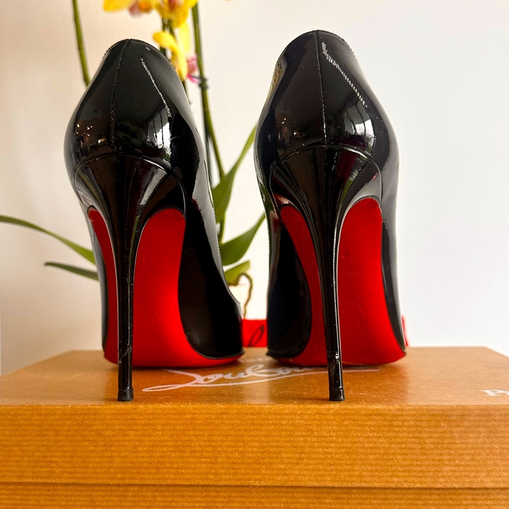 Christian Louboutin Pigalle follies 100ml pumps stilettos classic ones! US 6
